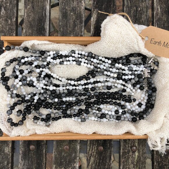 Three-strand natural stone & sterling silver beaded necklace (white/grey) - Picture 8 of 9